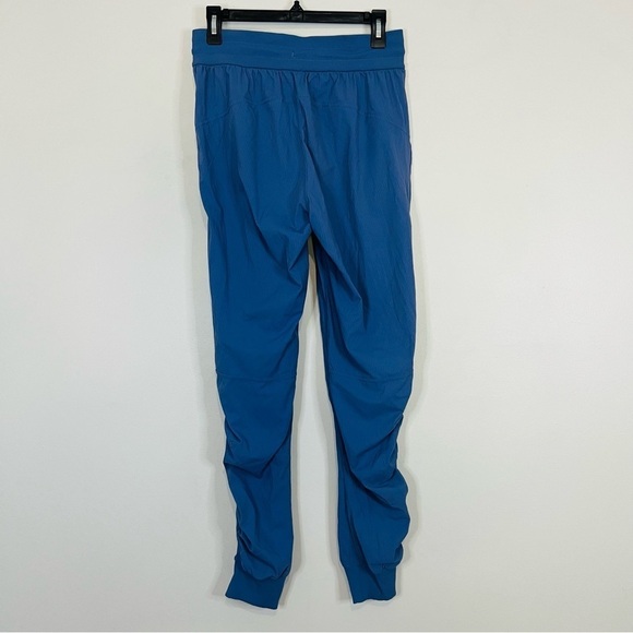 LULULEMON beyond the studio jogger blue size 6 - Picture 7 of 7